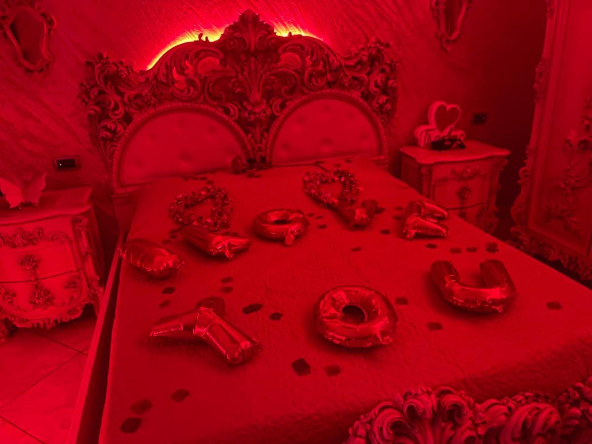 Gold Luxury Suite Home Roma エクステリア 写真
