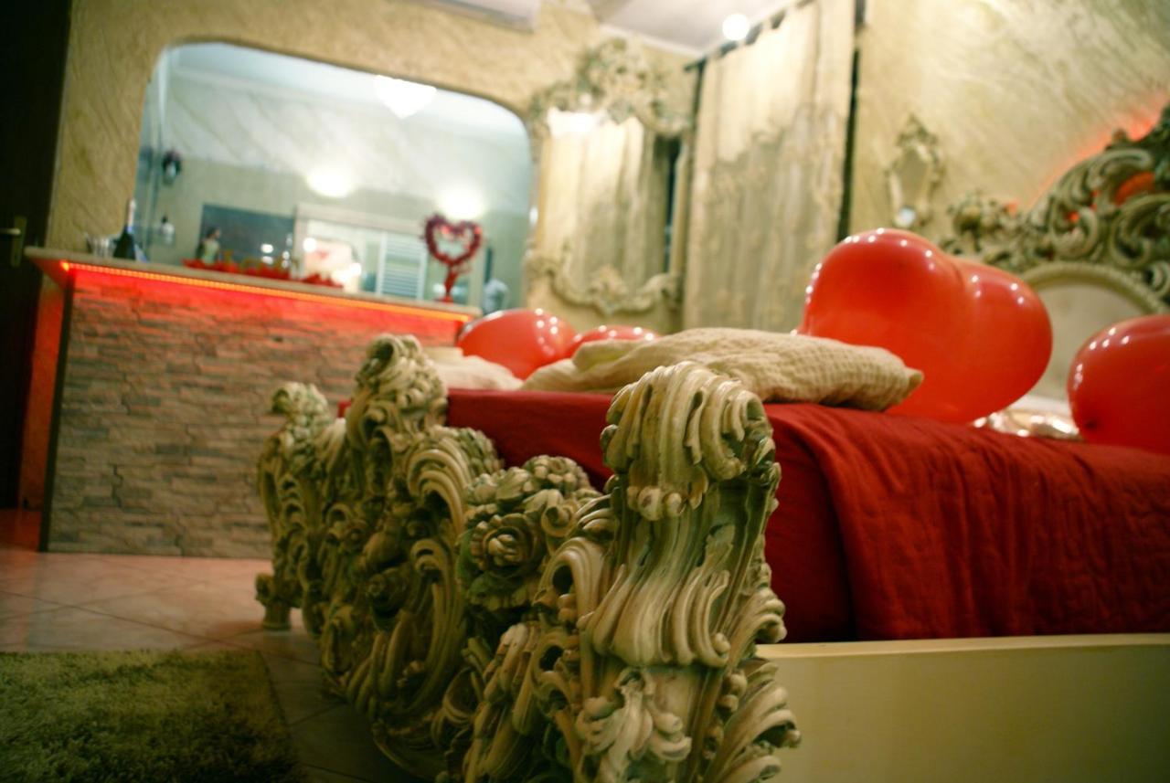 Gold Luxury Suite Home Roma エクステリア 写真